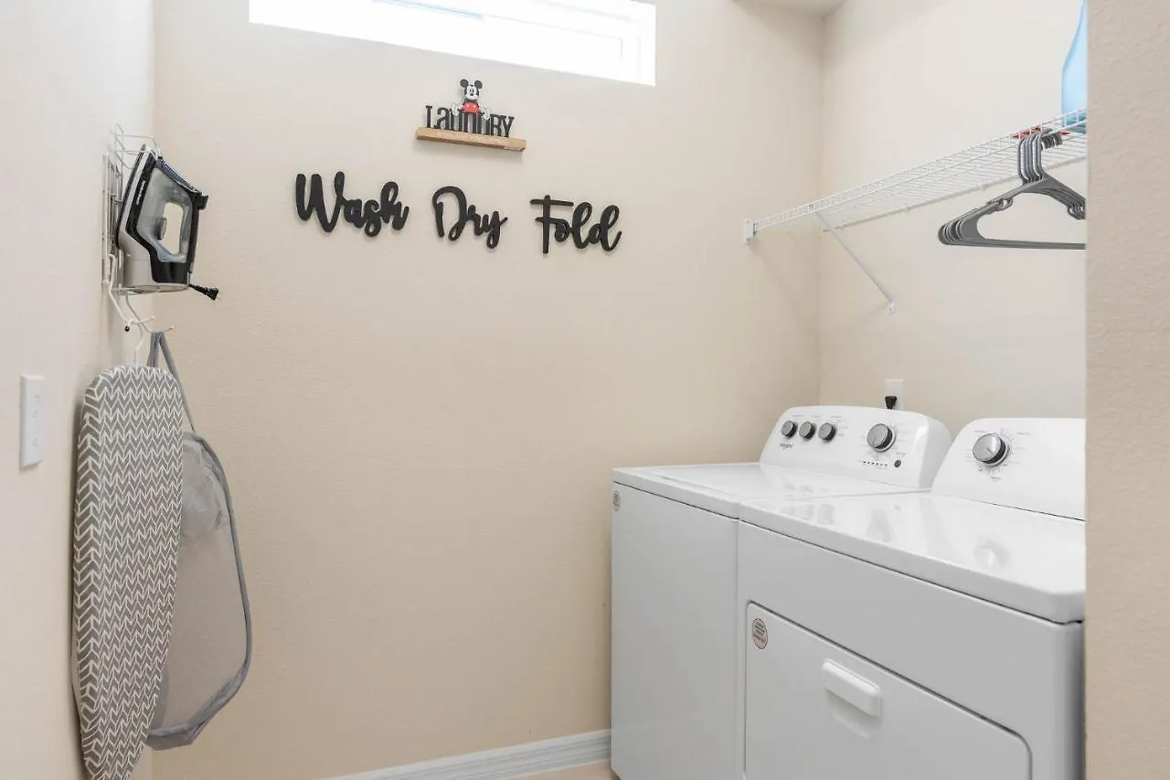 New Villa In Windsor Island 5Br 8 Miles To Disney! Davenport United States